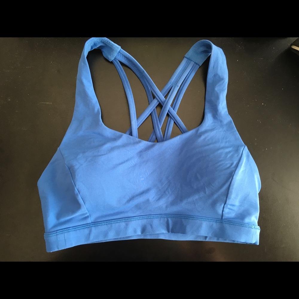 Lululemon sz 4 Free To Be Serene Bra blue